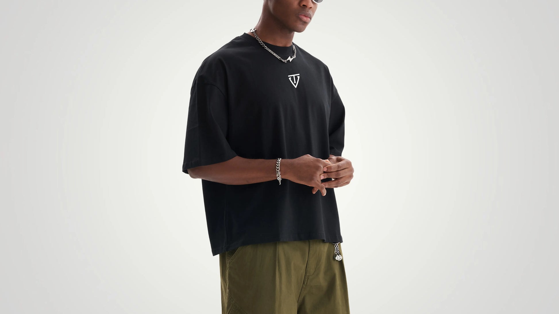 I walk through the valley of the Shadow of death Boxy tee - ThornsofVictory