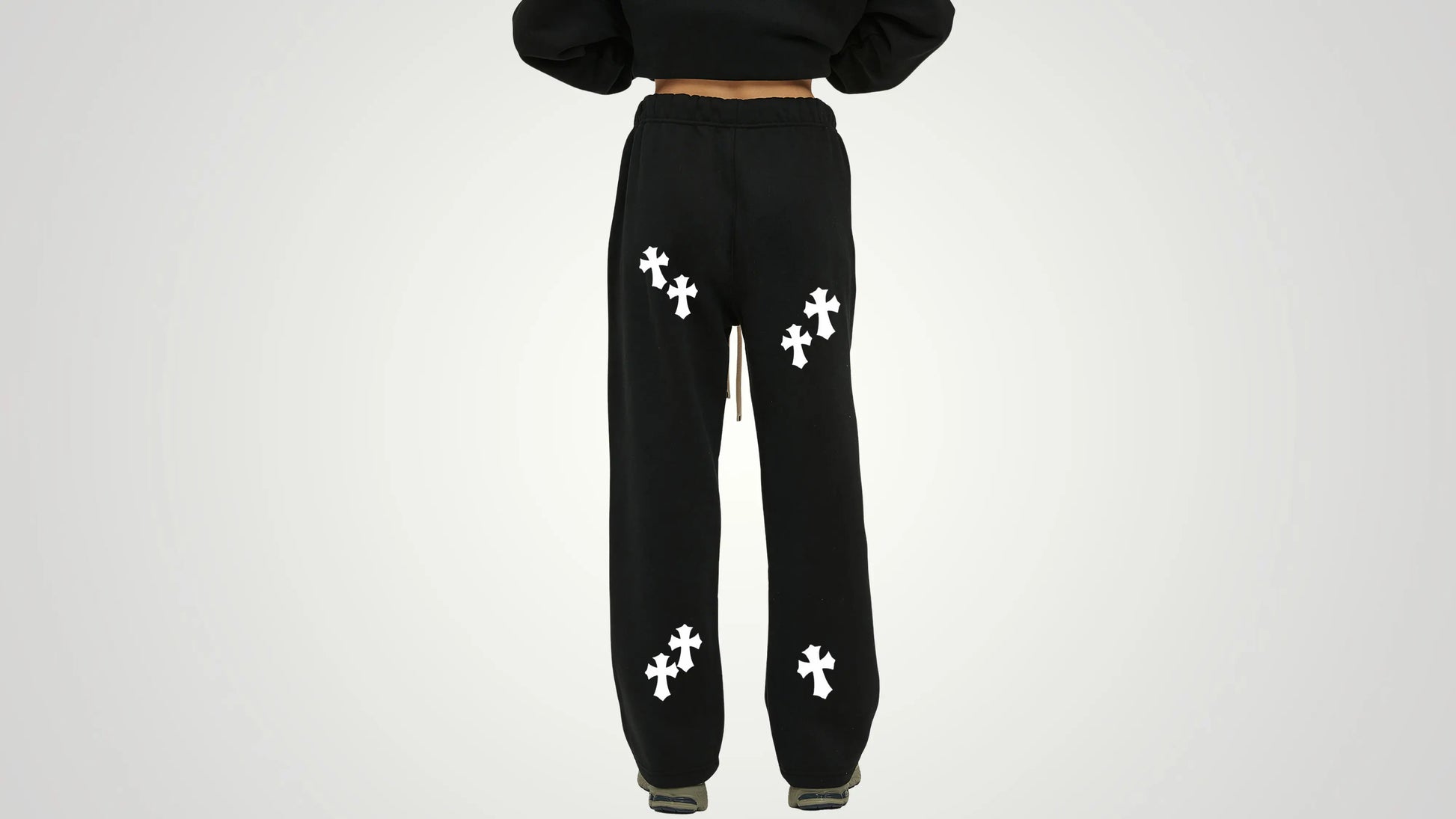 Chrome cross straight fleece pants - ThornsofVictory